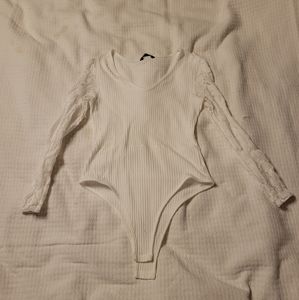 SHEIN WHITE BODYSUIT SMALL